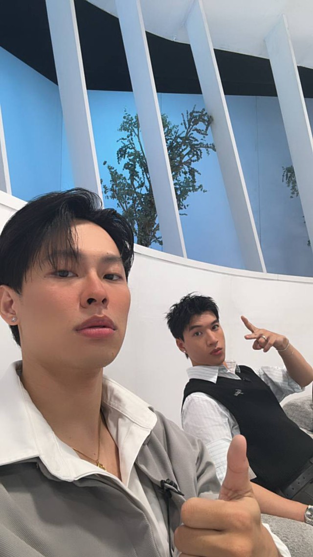 HURRYKNG gọi HIEUTHUHAI là 