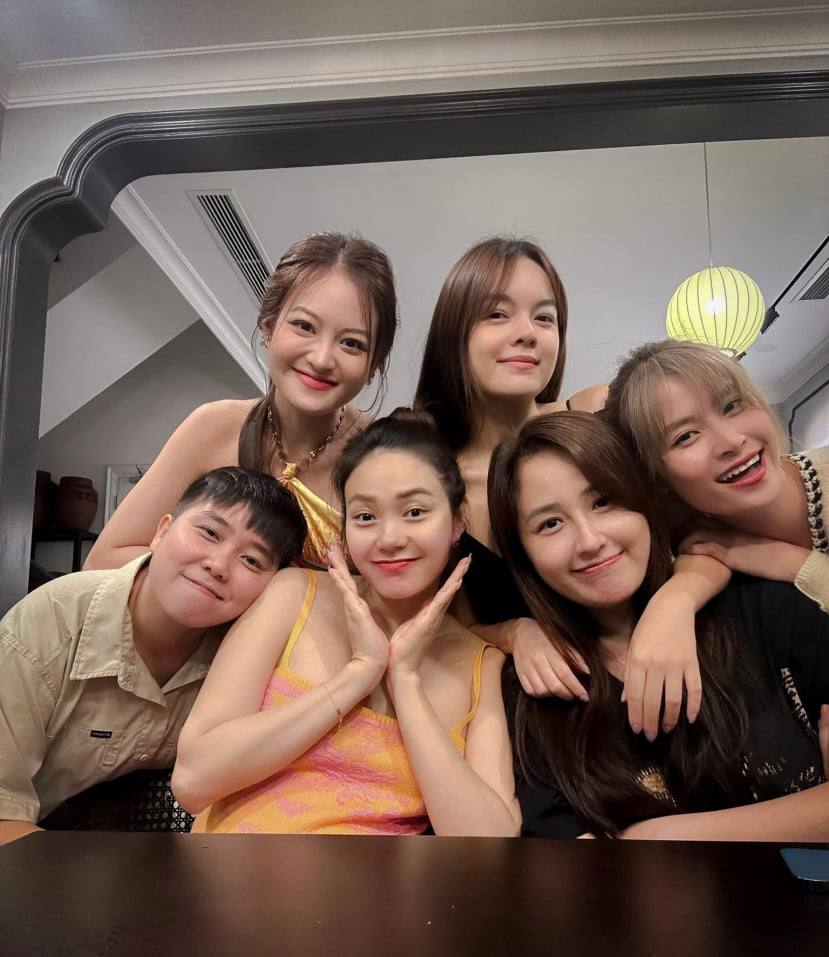 Trong những năm qua, Phạm Quỳnh Anh, Minh Hằng và Đông Nhi lần lượt chào đón sự xuất hiện của những thành viên nhí