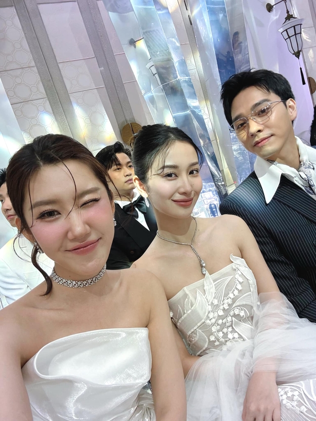 Jun Vũ khoe nhan sắc mỹ miều khi đi cùng Hải Nam đến sự kiện