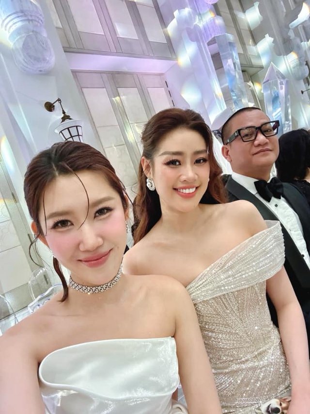 Hoa hậu Khánh Vân hiếm hoi công khai dự sự kiện cùng chồng sắp cưới
