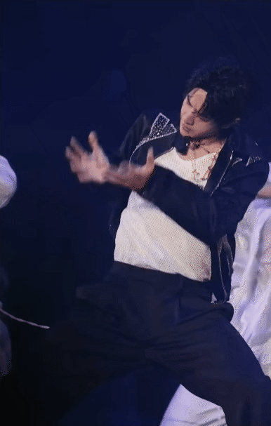 Màn trình diễn chiếm spotlight