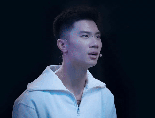 Visual sáng choang của Đăng Quân