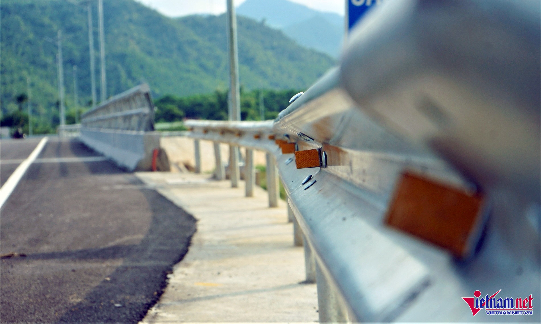 Hệ thống hạ tầng kỹ thuật trên tuyến đã hoàn thiện.