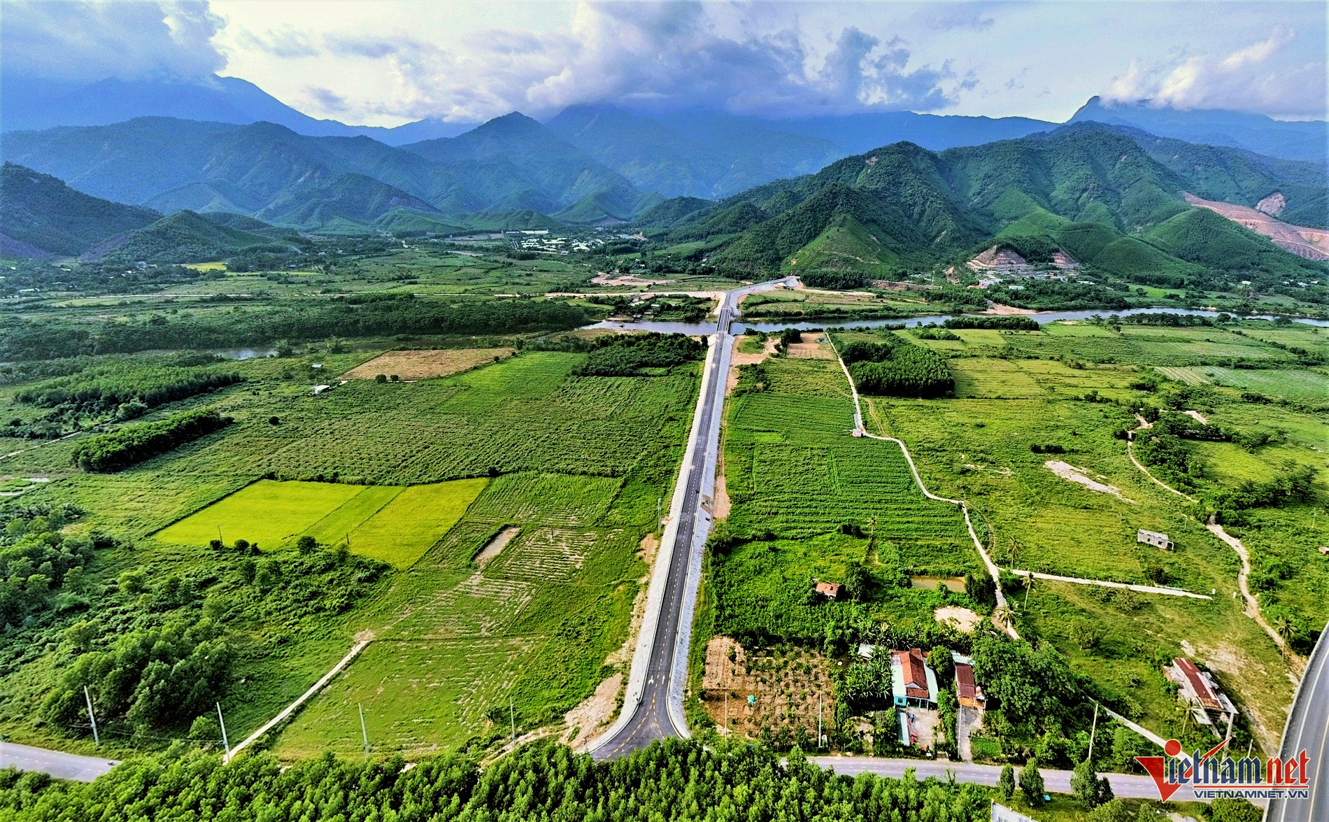 Dự án tuyến đường giao thông kết nối đường ĐT601 và thôn Lộc Mỹ được thi công từ tháng 12/2022 đến nay đã hoàn thành.