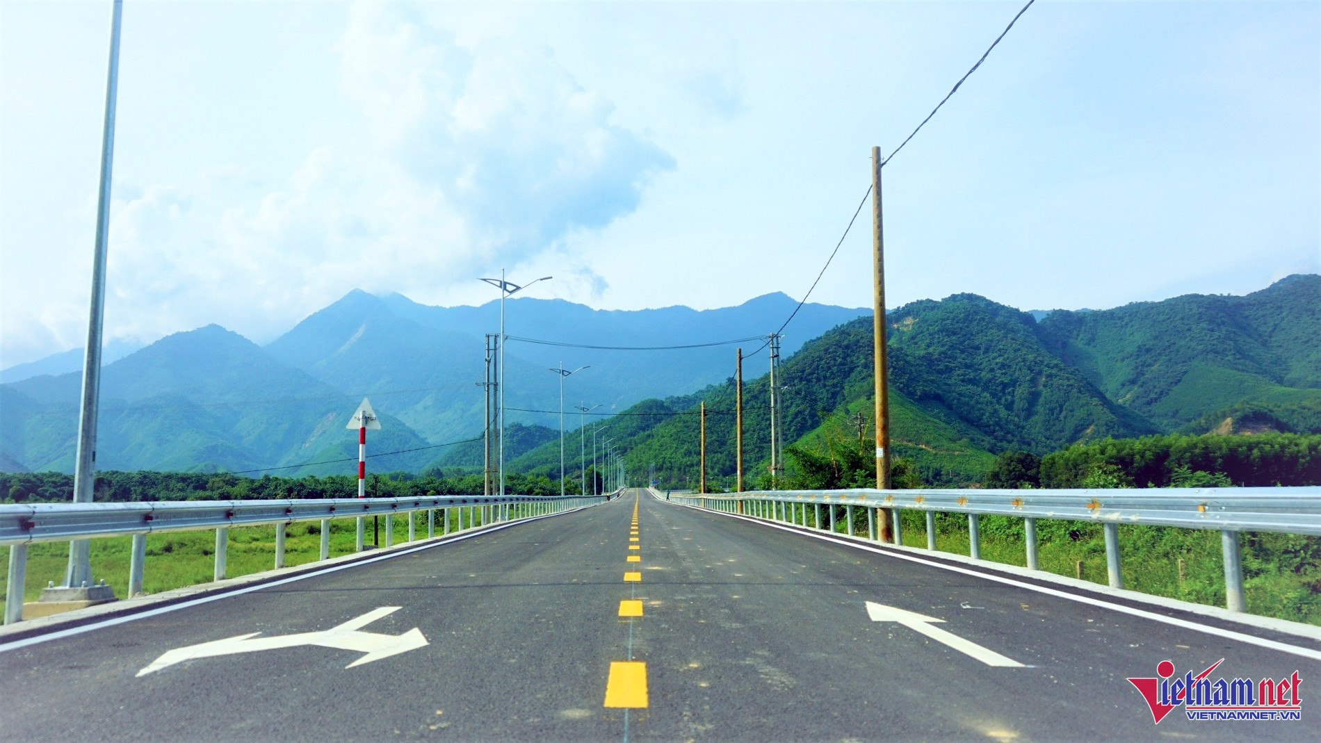 Dự án không chỉ hoàn thiện mạng lưới giao thông theo quy hoạch mà còn mang lại những giá trị thiết thực trong đời sống dân sinh và phát triển kinh tế - xã hội địa phương.
