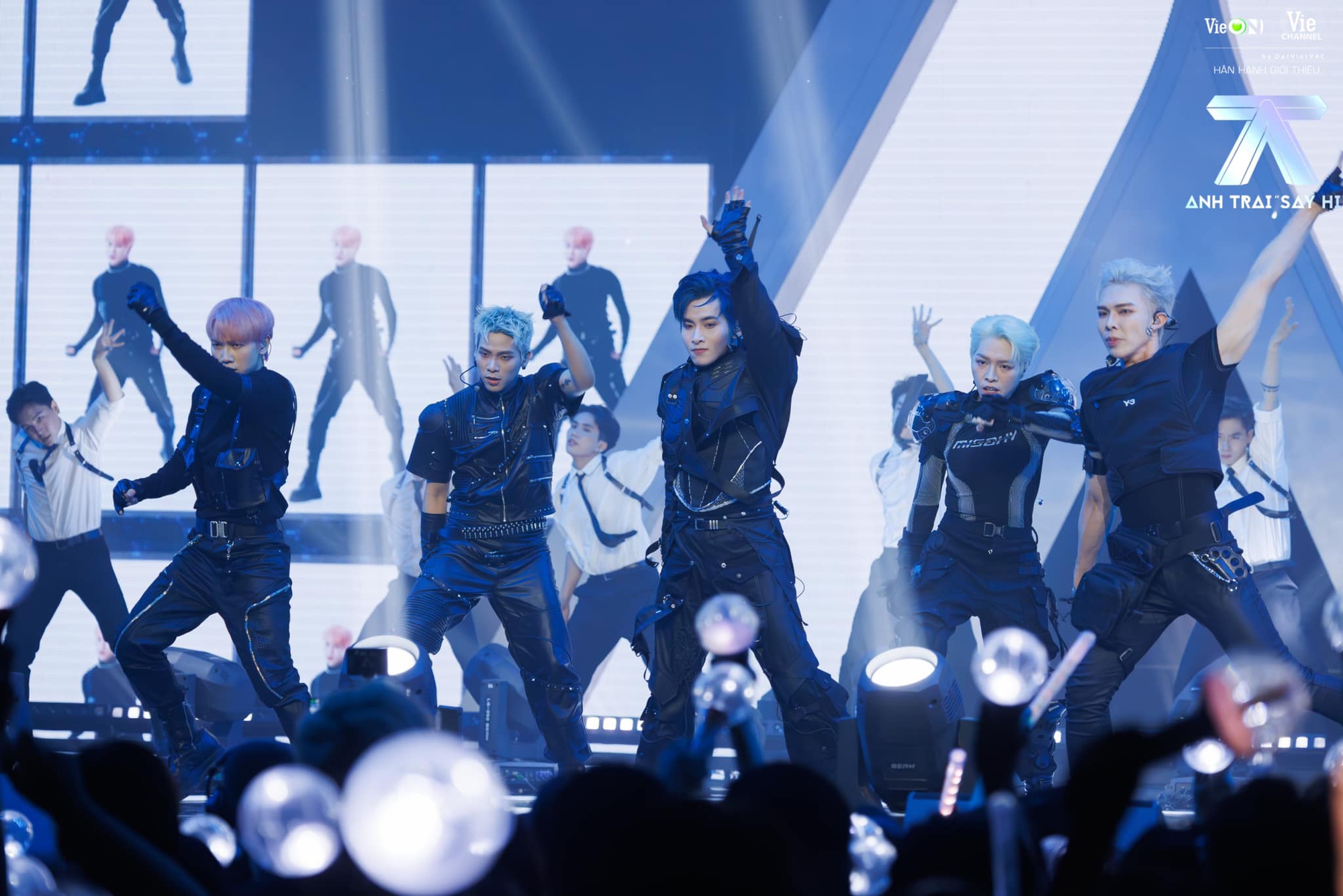 Hùng Huỳnh nói rằng Quân A.P đã rất cố gắng