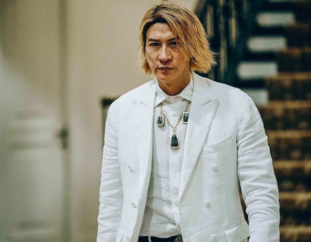 Hiện tại, Trương Gia Huy đang nhận được nhiều sự khen ngợi với phim Sống Lại. Giới chuyên môn dự đoán năm nay Trương Gia Huy có thể cạnh tranh Ảnh đế Kim Tượng