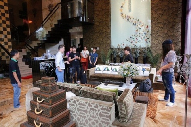 Bên trong căn biệt thự của Đàm Vĩnh Hưng.