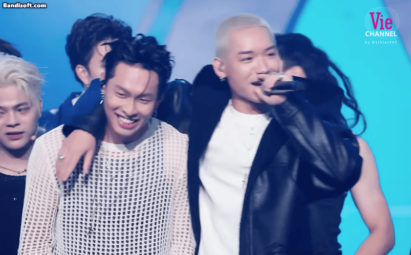 HURRYKNG đưa người anh em WEAN trở lại