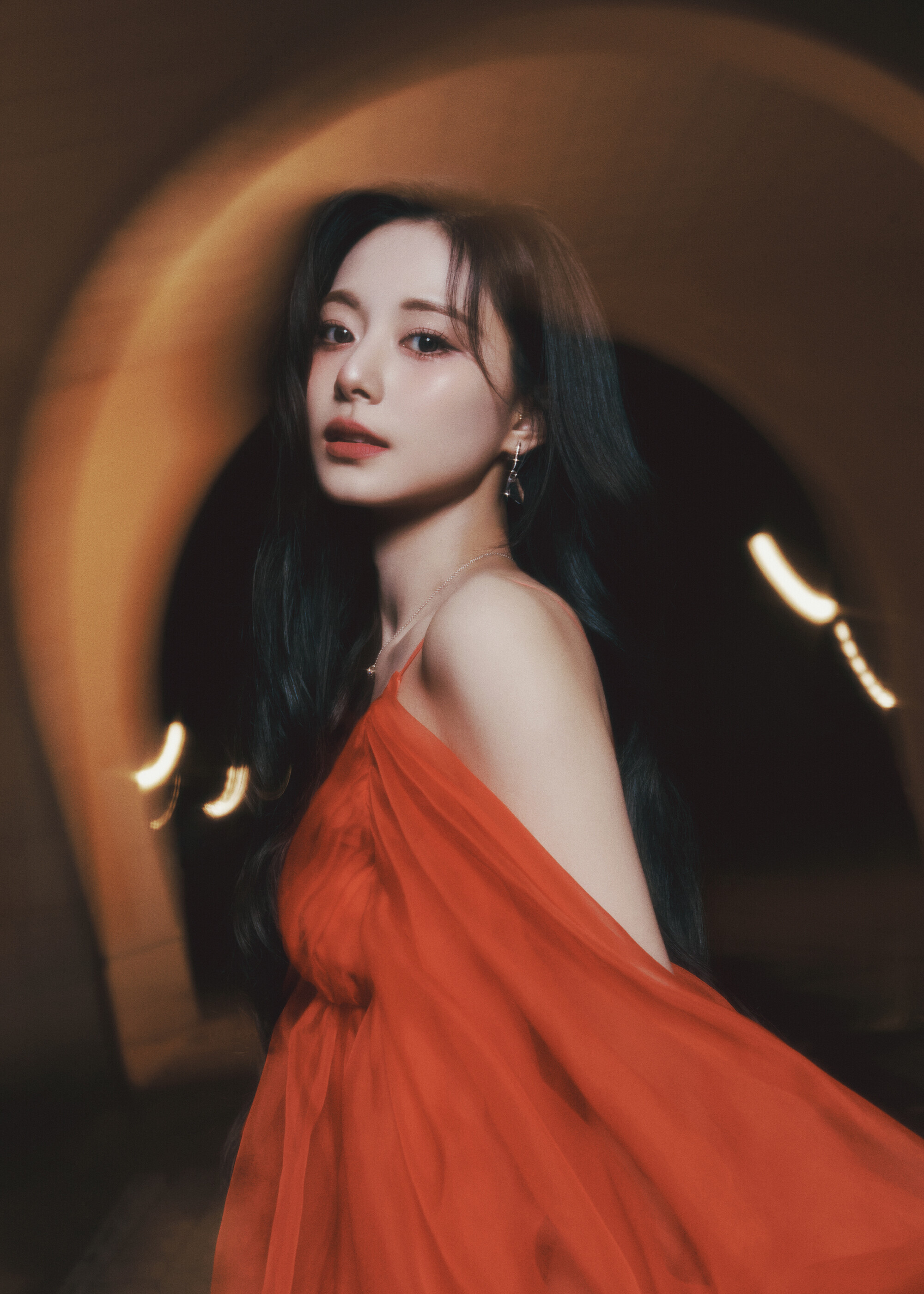 JYP đập tan nghi vấn phân biệt đối xử với Tzuyu