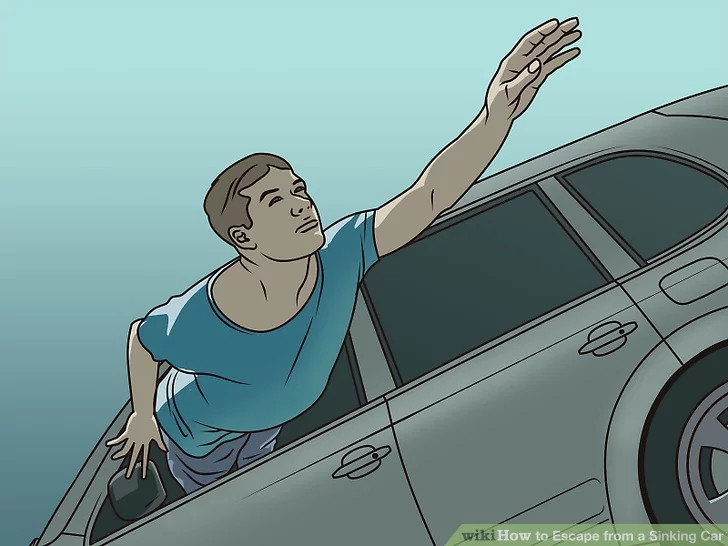 Sau khi phá được kính, hãy hít một hơi thật sâu và thoát ra ngoài. Bạn có thể bơi lên mặt nước theo hướng có ánh sáng hoặc theo bóng khi trong trường hợp nước đục không phân biệt được ánh sáng.