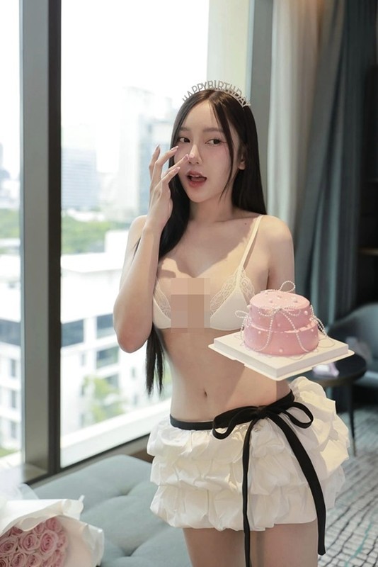 Cô nàng có 1,1 triệu người hâm mộ trên trang cá nhân Instagram.