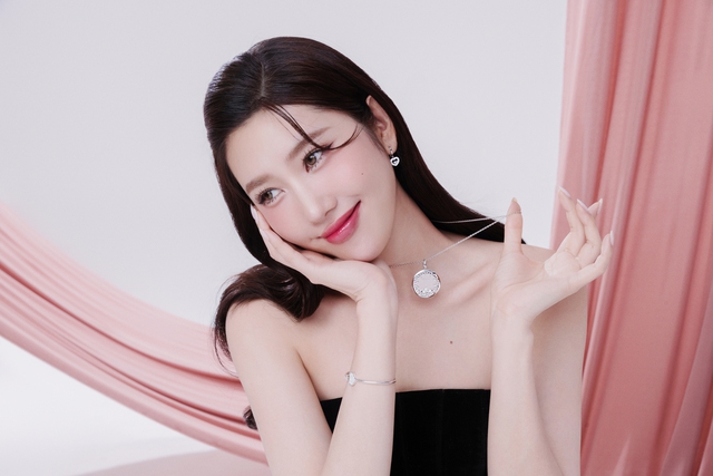 Thêm diễn xuất ổn, Thúy Ngân là gương mặt được săn đón