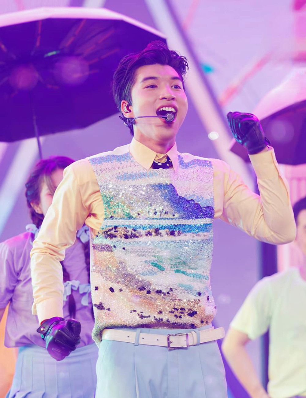 Hieuthuhai khắc phục điểm yếu vũ đạo khi tham gia chương trình.