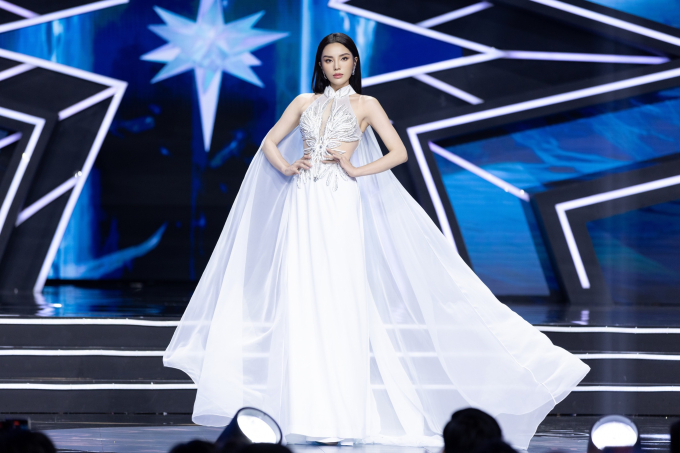 Người đẹp sinh năm 1996 sẽ có hơn 1 tháng chuẩn bị để lên đường sang Mexico tham dự Miss Universe 2024 vào tháng 11