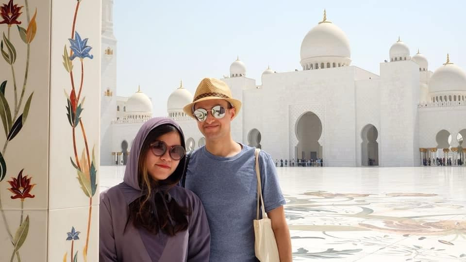 Hoàng Mai Trang và chồng đang làm việc cho một chuỗi nhà hàng Việt Nam ở Dubai 