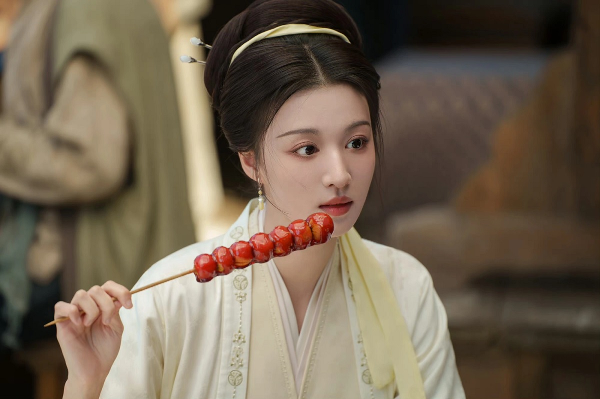 Nhan sắc như tranh vẽ, hoàn hảo không tì vết của Vương Sở Nhiên trong 