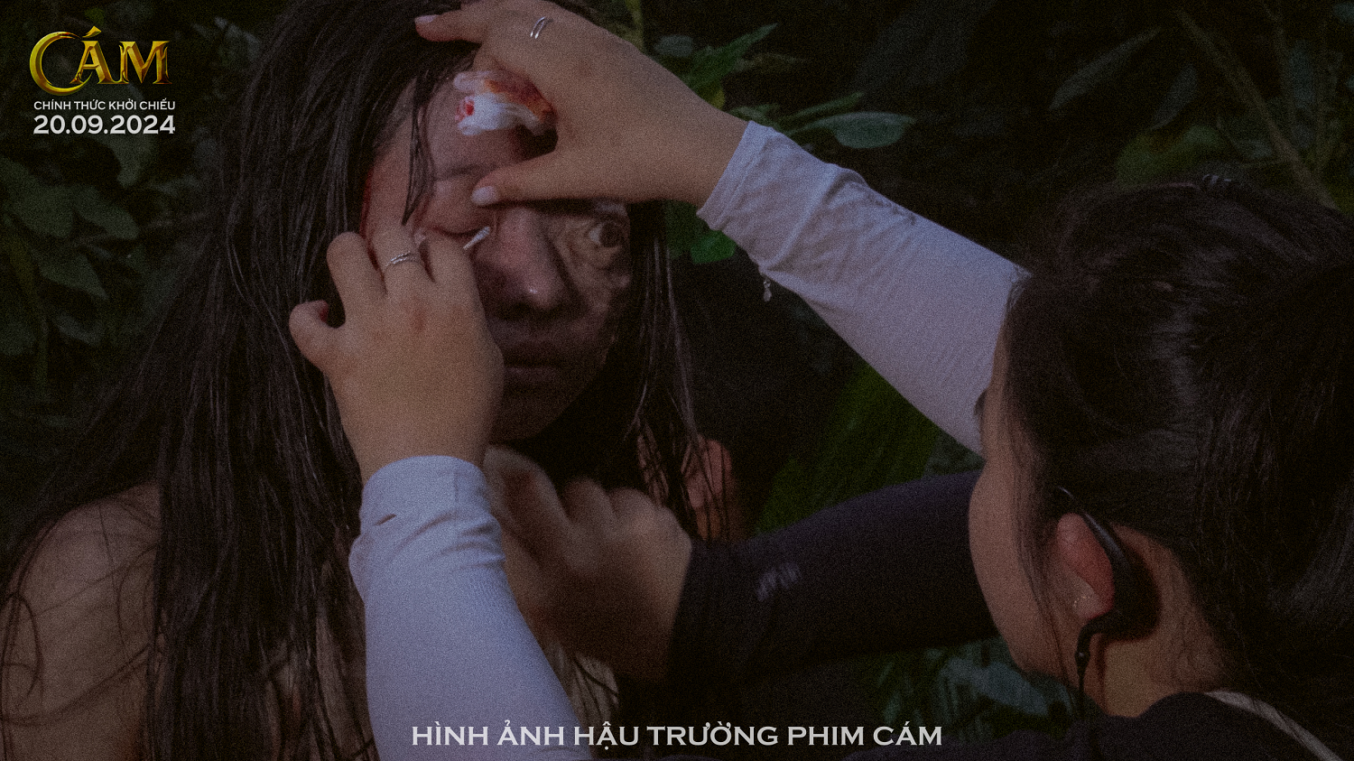 Chỉ riêng lớp mặt nạ của nữ diễn viên đã tiêu tốn gần 40.000 đô.