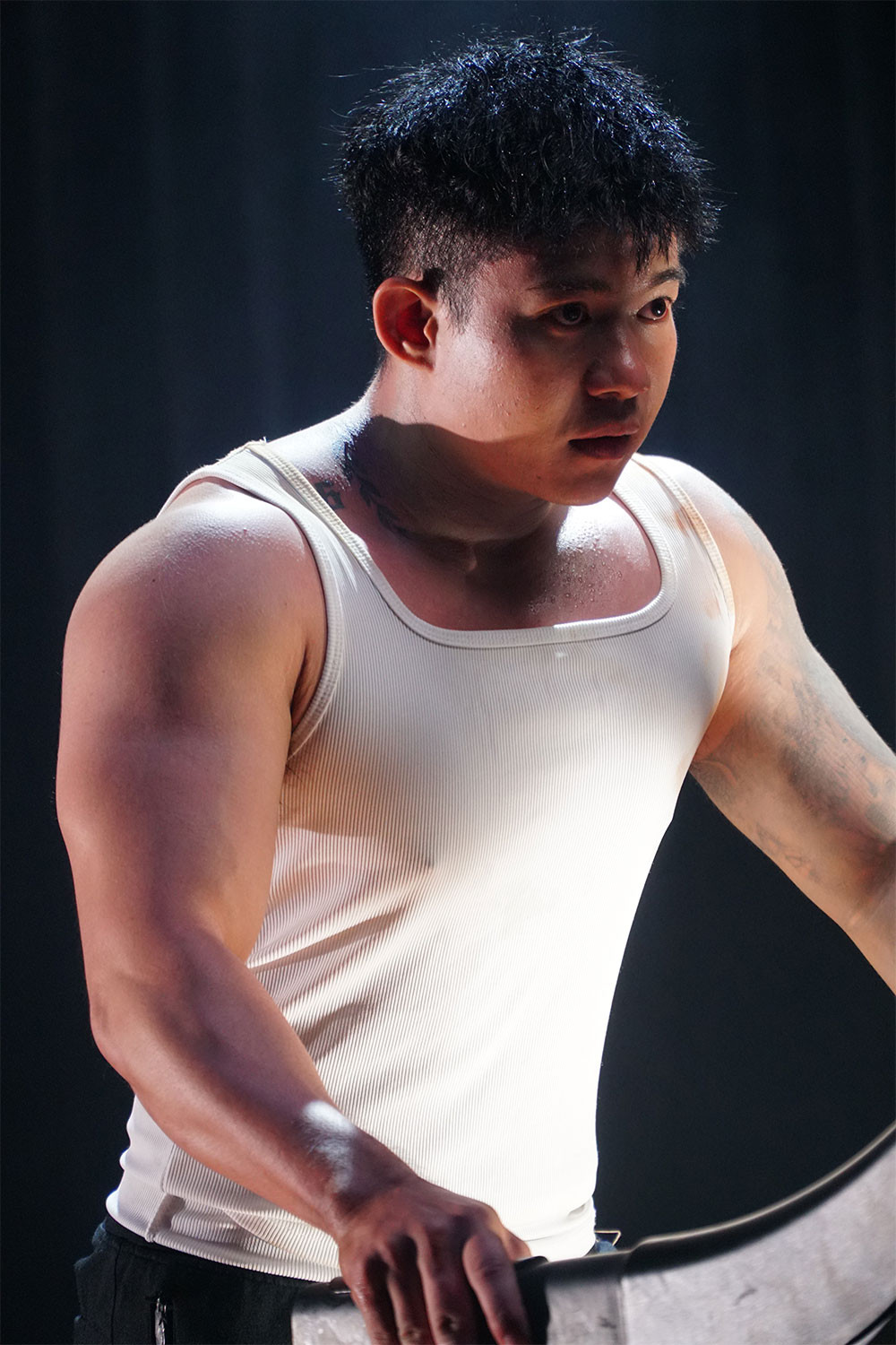  Tino Huỳnh - vận động viên thể hình chuyển giới nam.