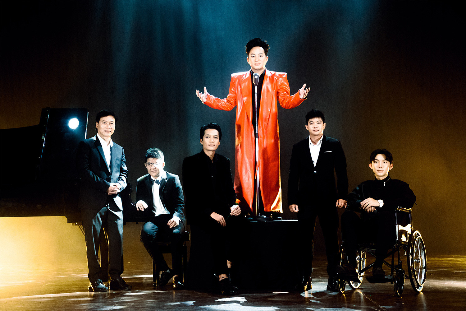 Sau cơn bão số 3, Tùng Dương muốn chia sẻ những cảm xúc chân thành qua bài hát, như sự động viên mọi người vượt qua những thử thách lớn trong đời.