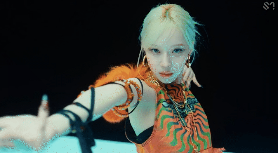 Nhóm nữ nhà SM phá vỡ loạt kỷ lục nhạc số nội địa với cú nổ 