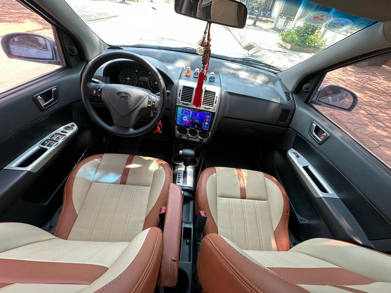 Hyundai Getz 1.4AT 2009. Ảnh: Võ Minh Chính