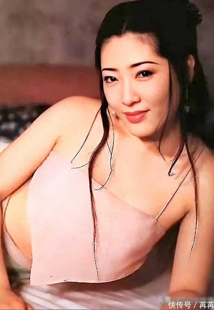 Nét xuân sắc của nữ diễn viên. 