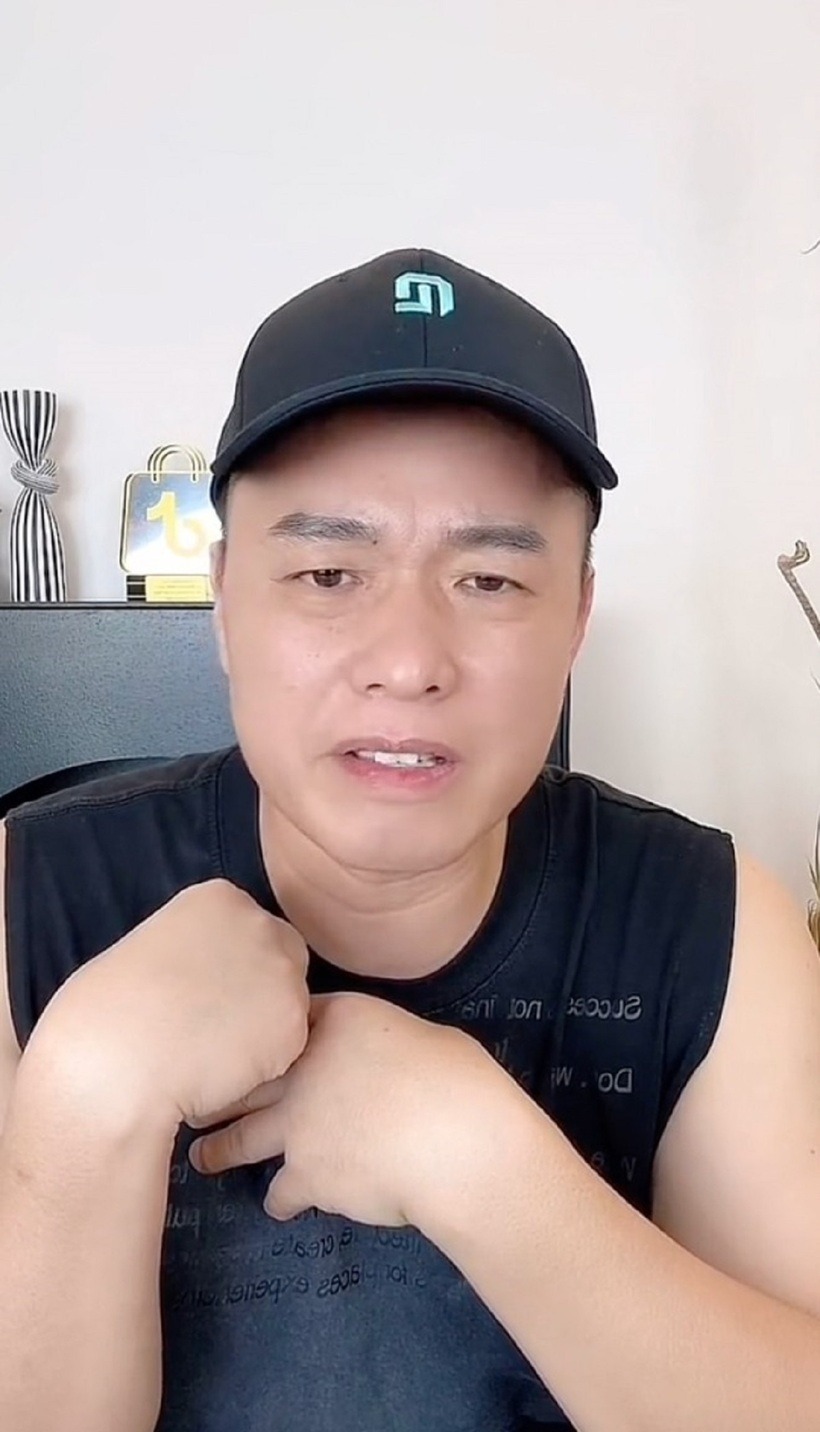 Hành động đập cửa xông vào, 