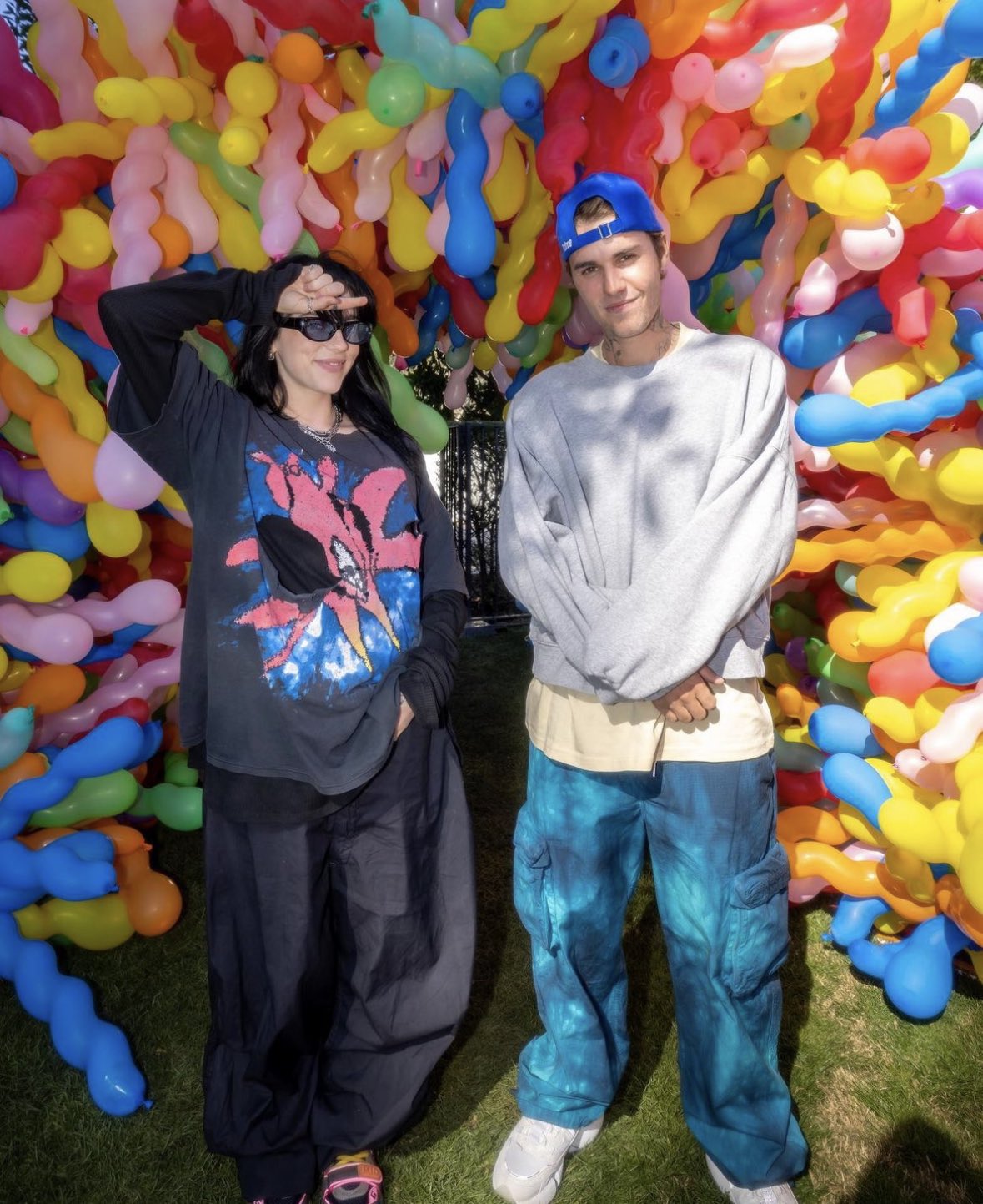 Justin mạnh mẽ đứng lên bảo vệ các nghệ sĩ trẻ