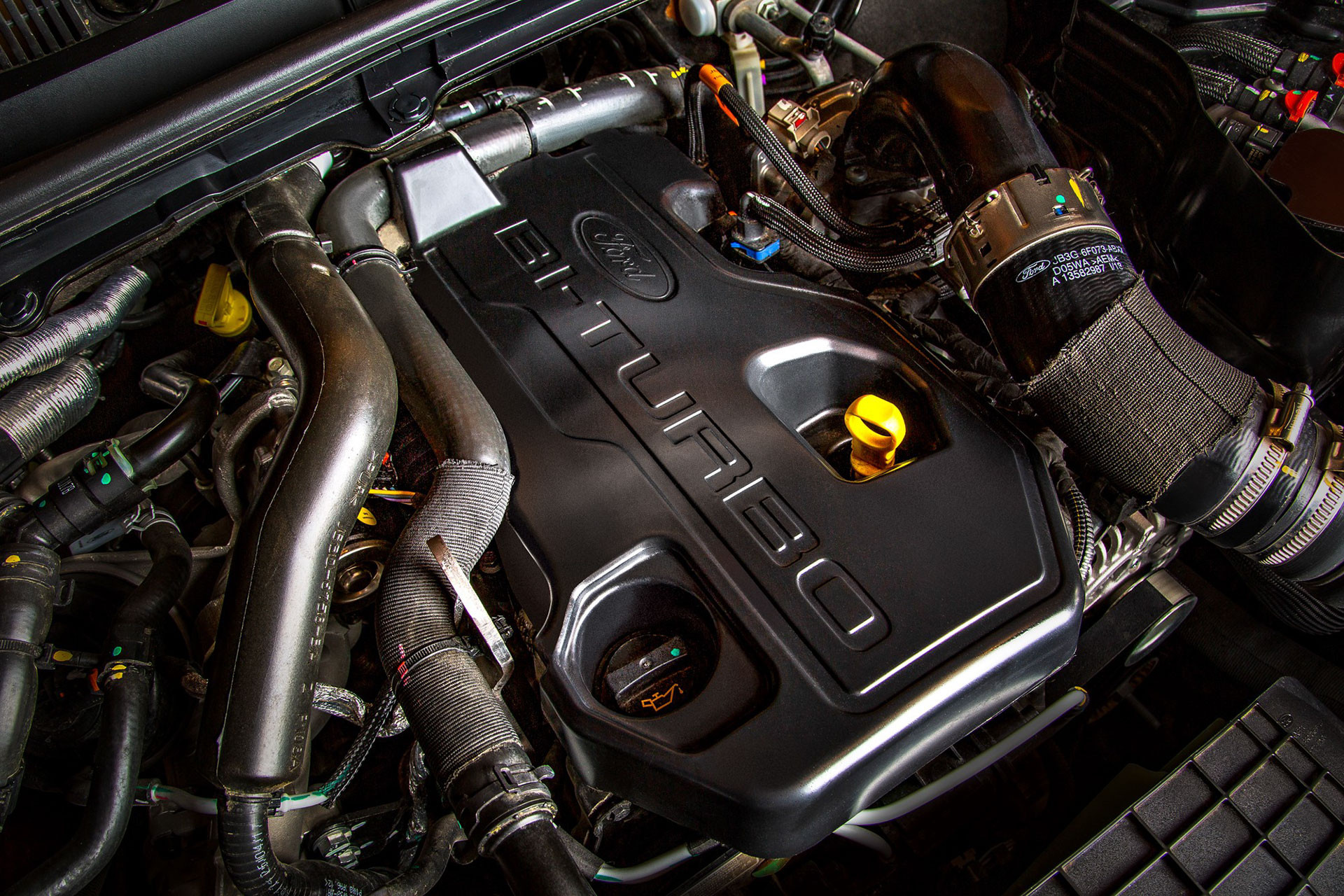 Động cơ tăng áp Bi-Turbo chủ yếu được sử dụng cho động cơ diesel. Ảnh: Ford