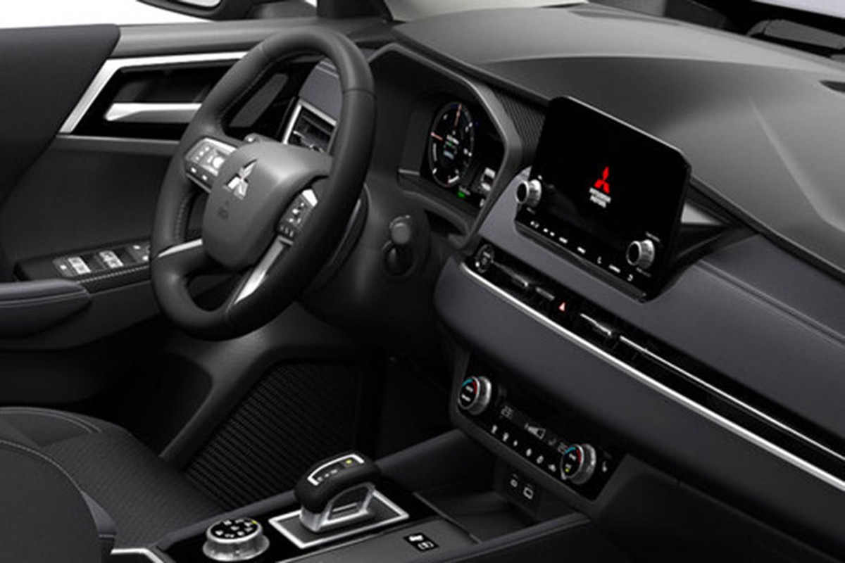 Android Auto nay hỗ trợ kết nối không dây thay vì yêu cầu dây nối như trước, Apple CarPlay trong khi đó đã hỗ trợ không dây sẵn. Các phiên bản cao cấp trên Mitsubishi Outlander 2025 thay dàn loa Bose hiện tại bằng 12 loa Yamaha.