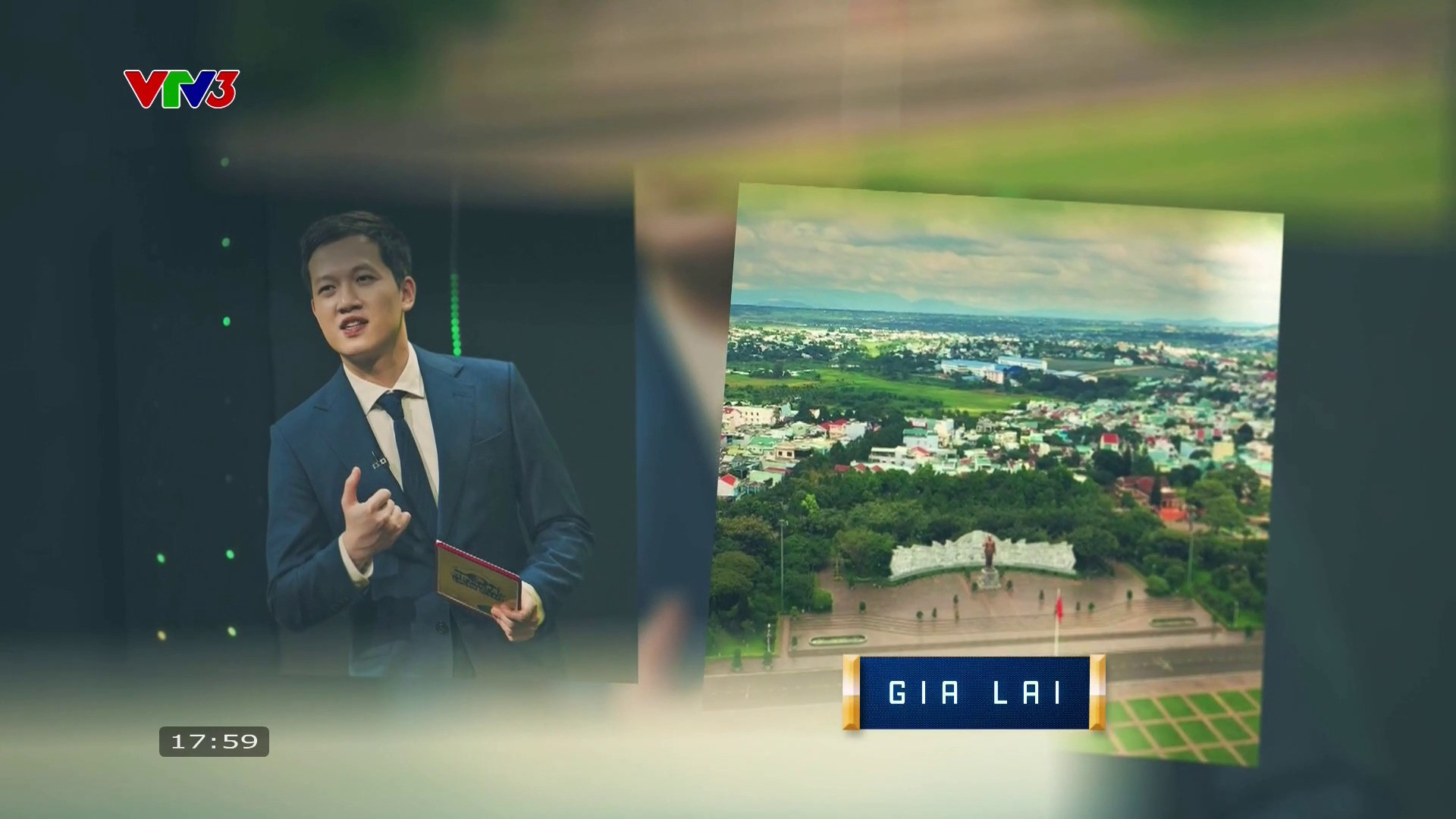 4 MC sẽ dẫn ở các điểm cầu trong chung kết Đường lên đỉnh Olympia 2024. 