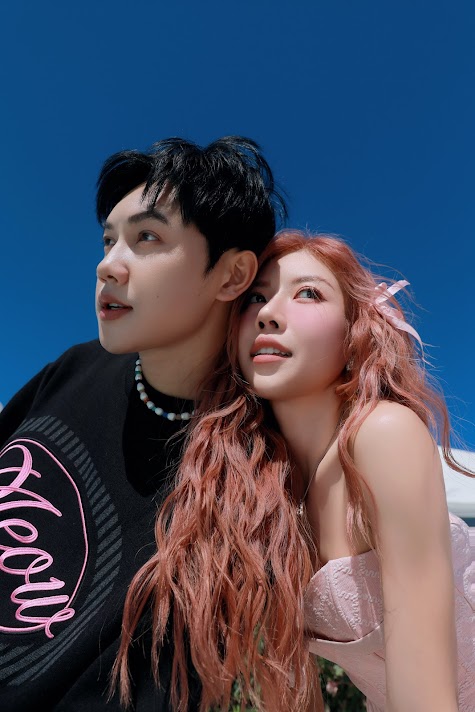 Lần thứ 3 MV bị hoãn chiếu là do tin hẹn hò giữa Chị Đẹp - Anh Trai nổ ra