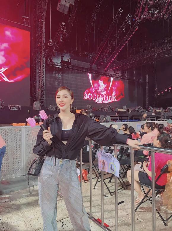 Bảo Thy tại concert của BLACKPINK ở Hà Nội