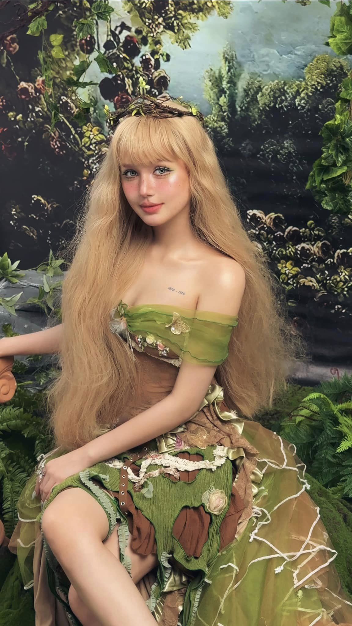 Xoài Non khoe sắc vóc tựa nàng tiên trong rừng.