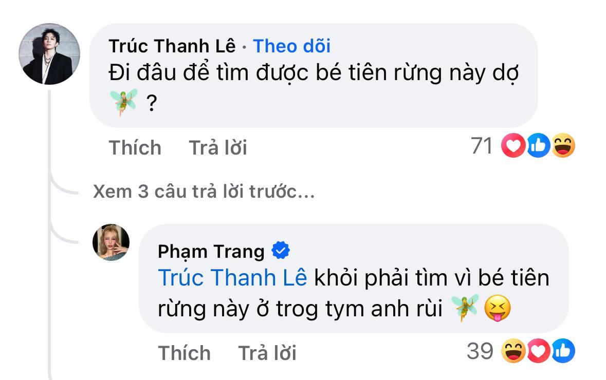 Cặp đôi thoải mái công khai 
