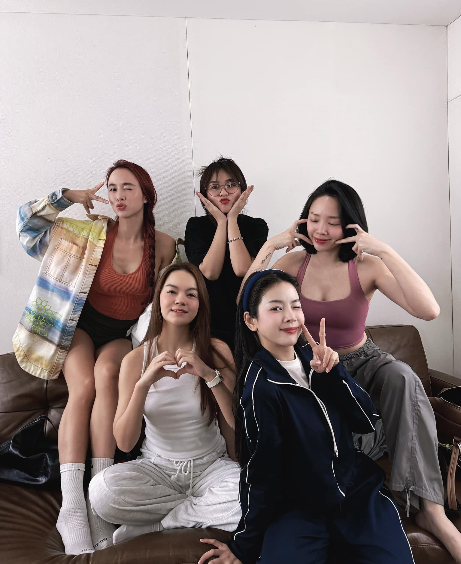 Tham gia các chương trình truyền hình đòi hỏi nữ nghệ sĩ phải thật cẩn trọng trong lời nói và hành động