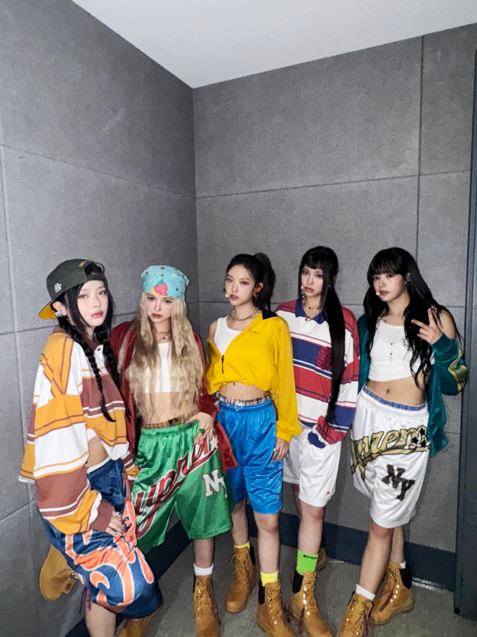 Vẫn có nhiều người hâm mộ ủng hộ Hanni và NewJeans