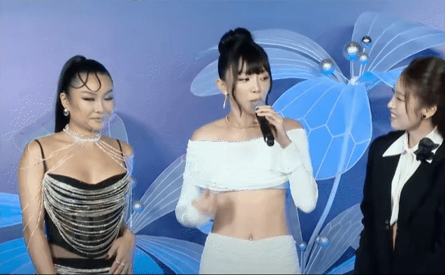 Tóc Tiên gây thích thú khi tiết lộ mình là người của BTC Chị Đẹp Đạp Gió