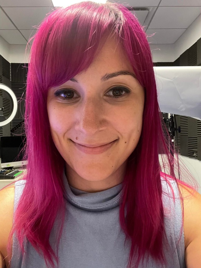 Dù vậy camera trước cũng khá tốt trong cùng phân khúc.