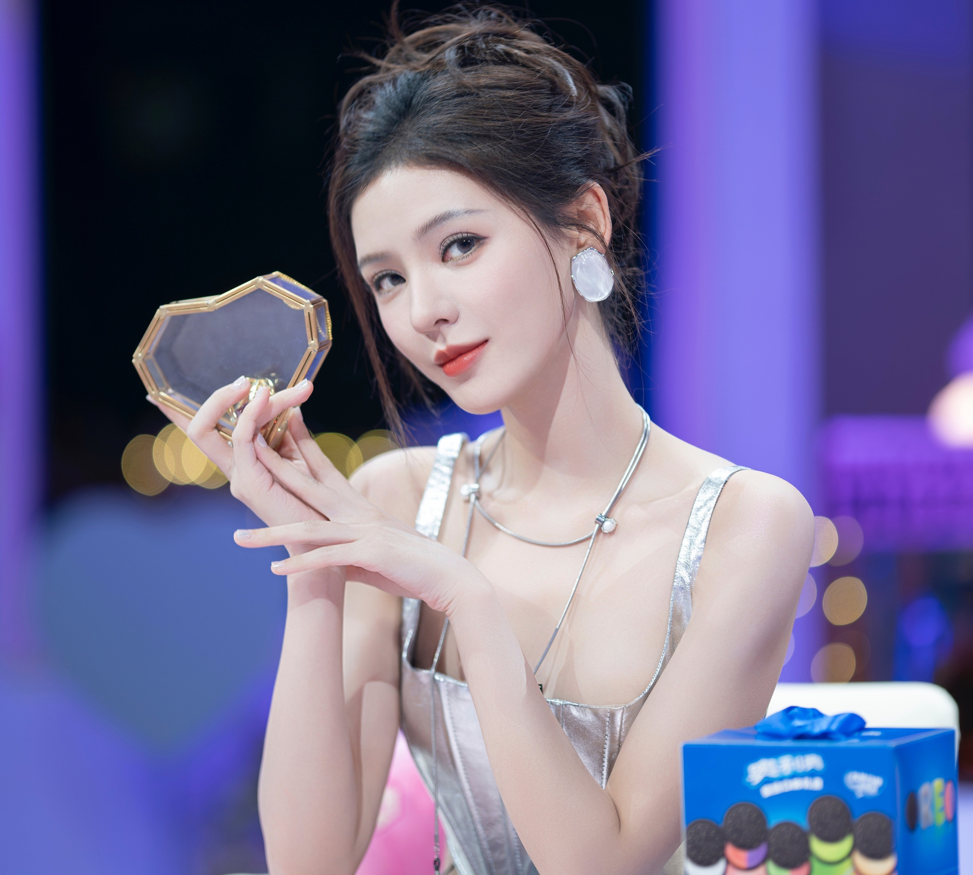 Trương Dư Hi có ngoại hình nhưng không có diễn xuất