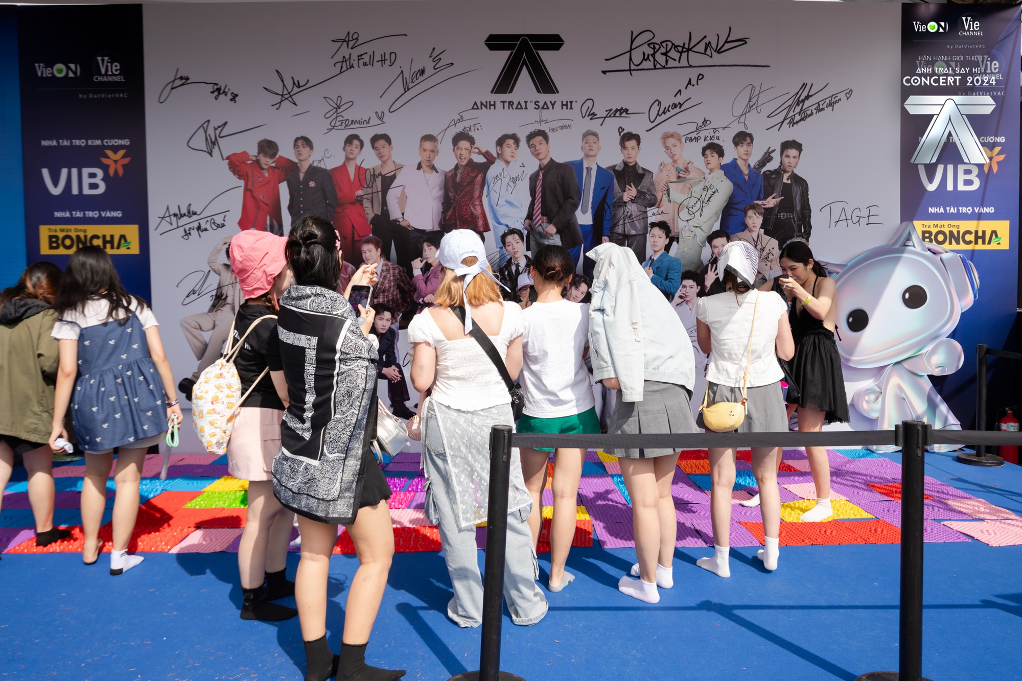 Văn hoá thần tượng nghệ sĩ Việt chứng kiến nhiều sự thay đổi