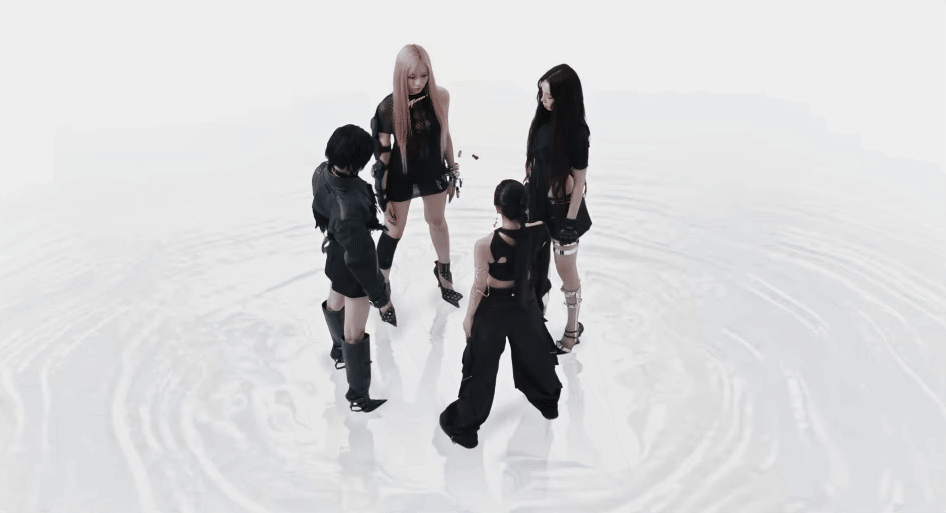 aespa comeback với MV như video thời trang cao cấp