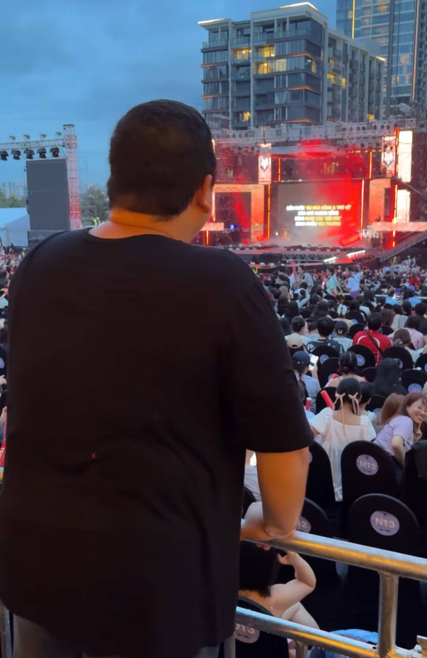 XVIP trong concert Anh Trai Vượt Ngàn Chông Gai được chia thành 3 khu, XVIP1-2-3