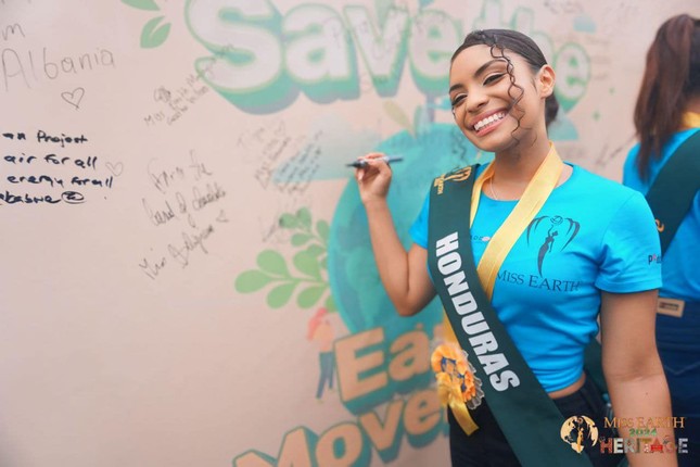 Thí sinh Hoa hậu Trái Đất 2024 tham gia các hoạt động ở Philippines.