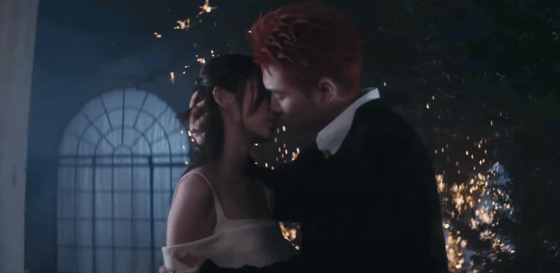 Nụ hôn khiến fangirl 