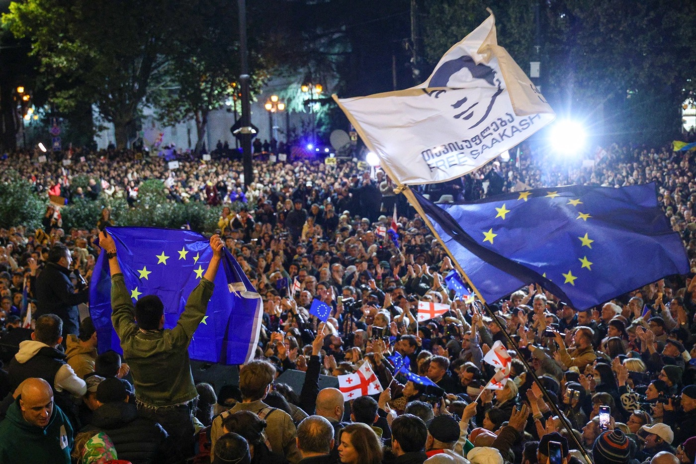 Hình ảnh cuộc biểu tình tại Gruzia ngày 28/10. Ảnh: RTVI