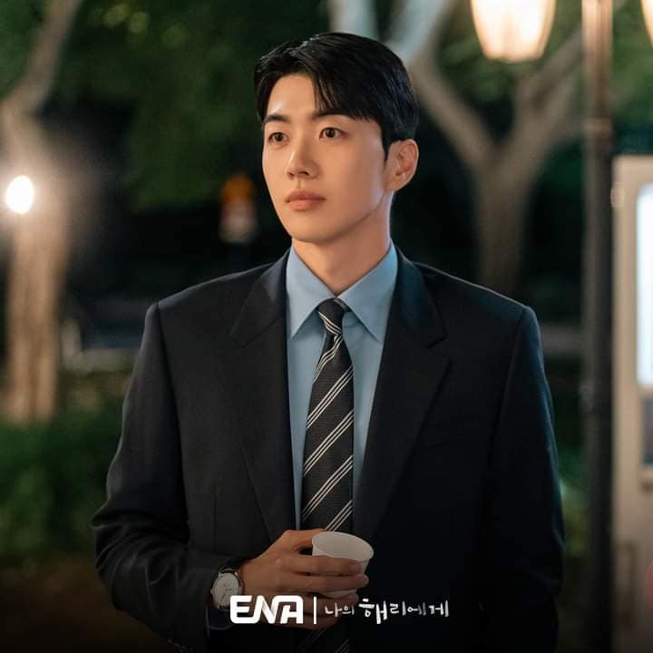 Nam phụ được yêu thích vì sự hoàn hảo