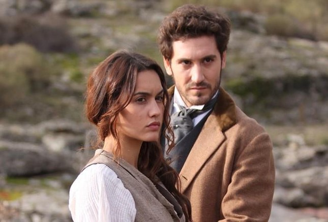 Bí mật cây cầu cũ dài hơn cả Cô dâu 8 tuổi.