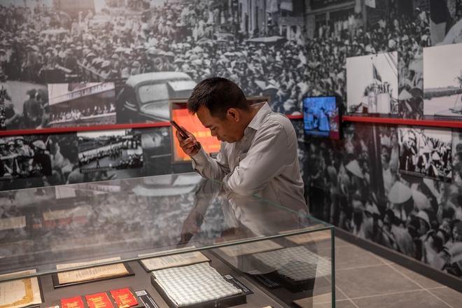 Bảo tàng hiện đang lưu giữ hơn 150.000 hiện vật. Trong đó có 4 Bảo vật quốc gia gồm 2 máy bay MiG-21 số hiệu 4324 và 5121, xe tăng T54B số hiệu 843 và bản đồ quyết tâm chiến đấu trong Chiến dịch Hồ Chí Minh lịch sử.